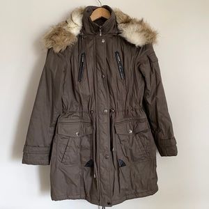 🌿 Grey Winter Coat